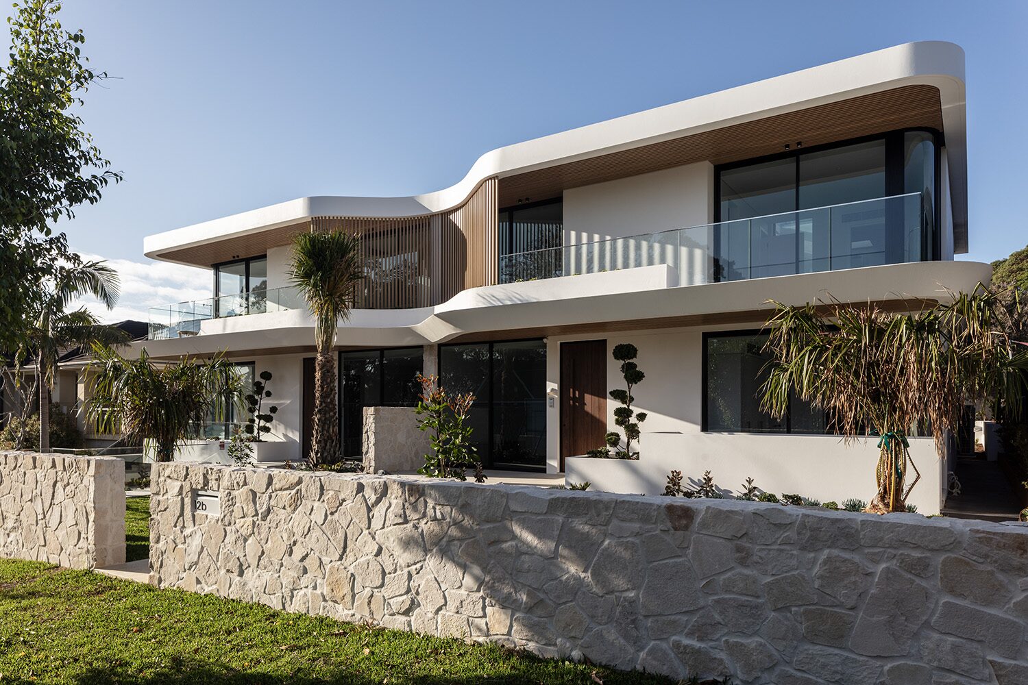 Binaville, front facade — designed by EMK Architects, built by Boerma Projects
