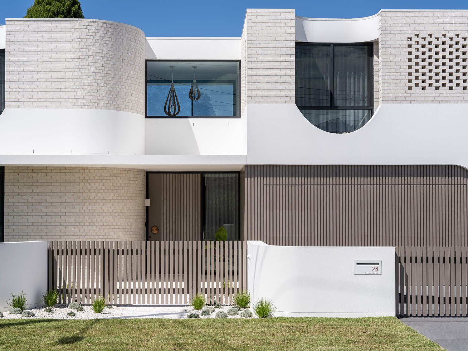 Miranda, exterior facade — Boerma Projects, designed by Blake Letnic Architects